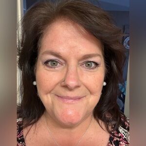 Meet your Posher, Tina